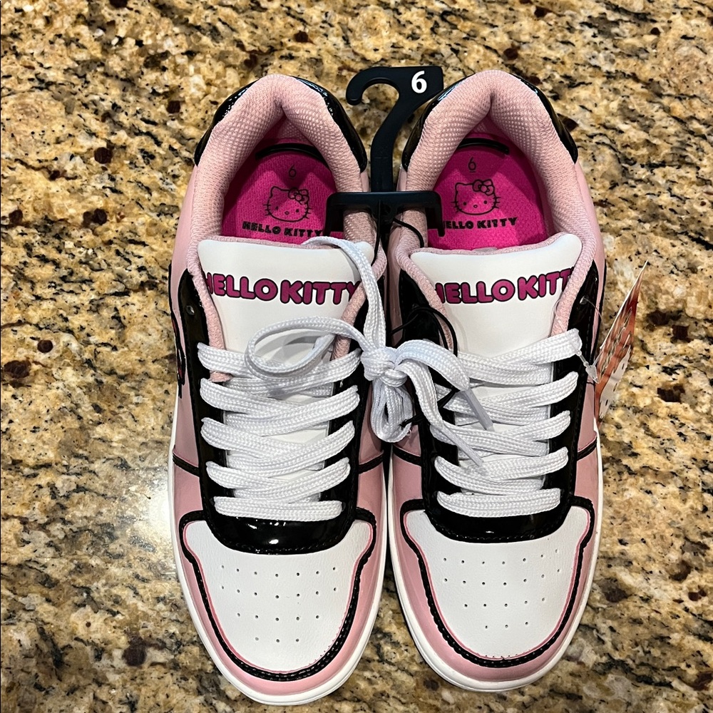 NWT Hello Kitty Shoes Size 6 Black, Pink, White Lace Up Low Top Sneakers - Picture 2 of 7